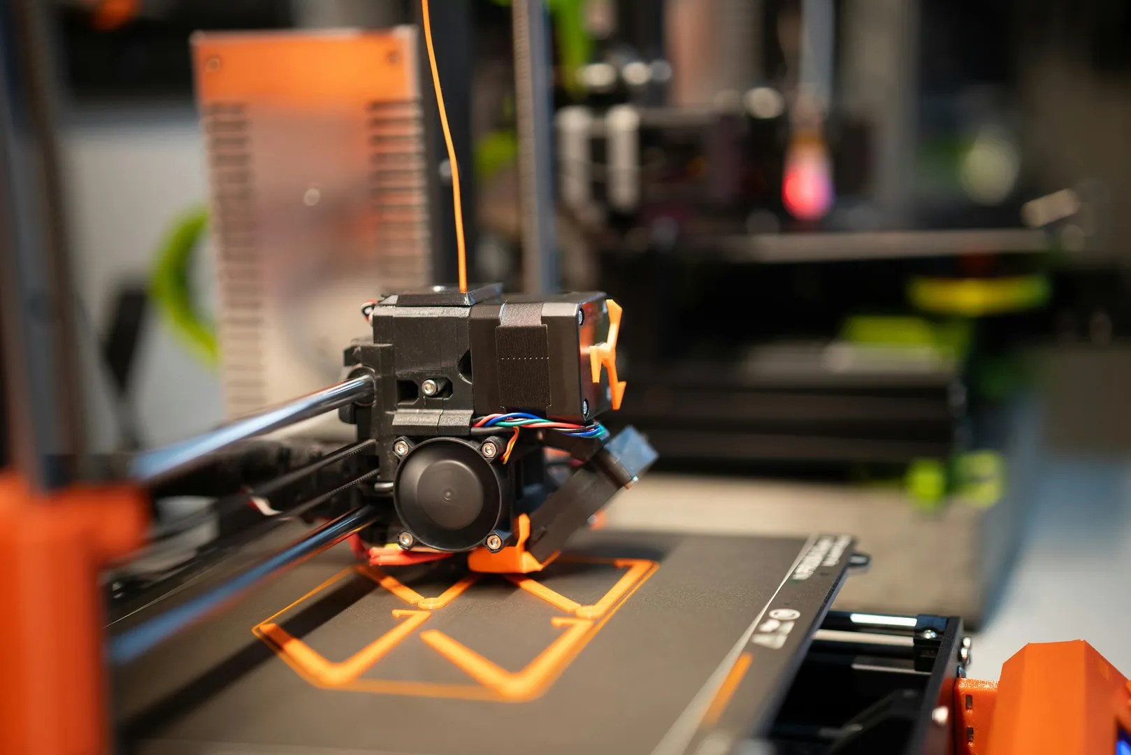 Druk 3D w małym biznesie: rewolucja w tworzeniu produktów